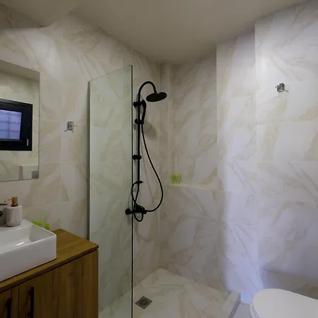 Welcome Urban Lg Apartment Thessaloniki